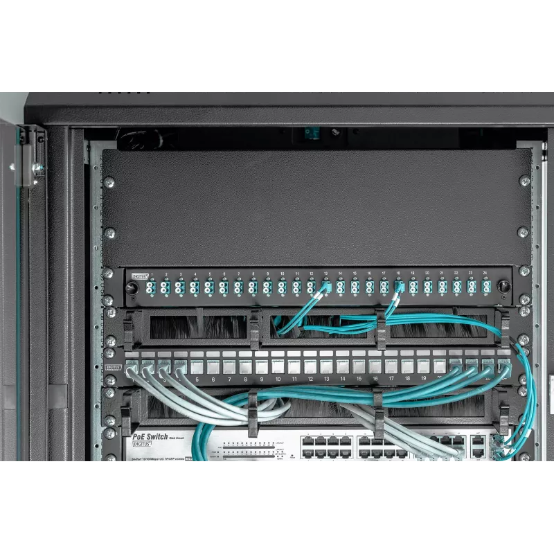 Tapa ciega Digitus DN-19 BPN-03-SW