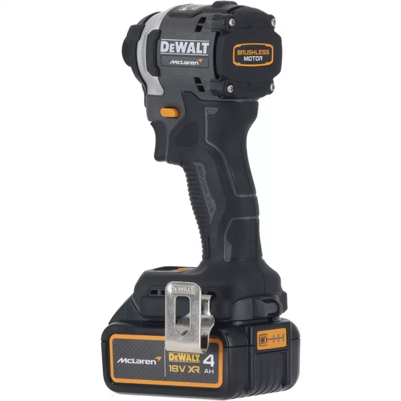 Atornillador de impacto 18V XR 2x4Ah McLaren