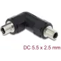 Adaptador de conector hueco DC DELOCK 5,5 x 2,5 mm hembra a hembra con casquillo roscado, acodado 90°, negro