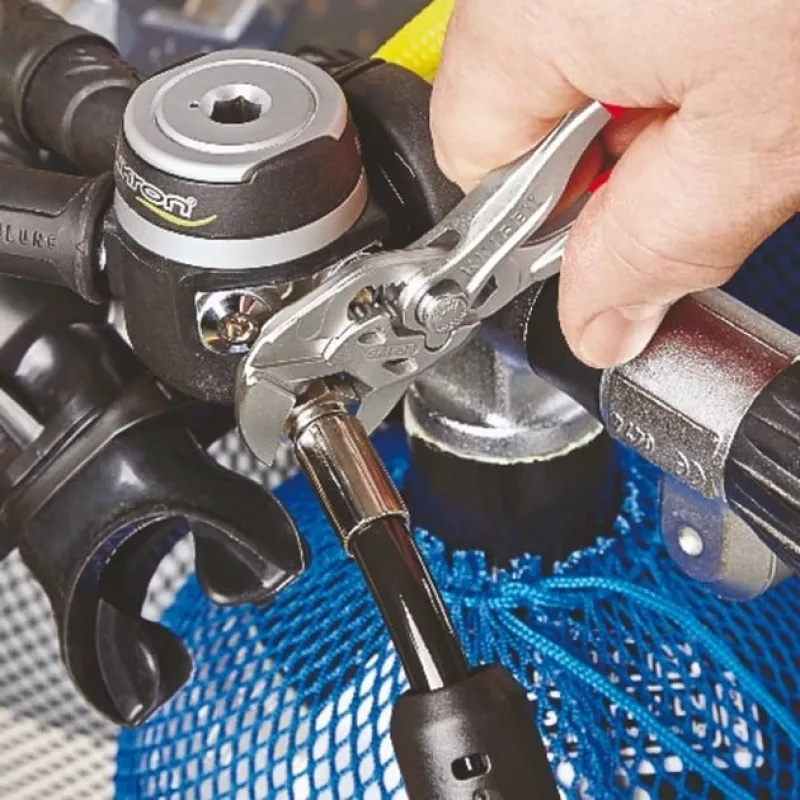 Tenaza para agua Knipex 86 03 125