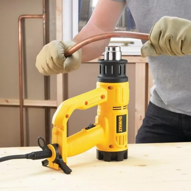 Pistola de aire caliente DeWalt D26411 — 1800 W, empuñadura de pistola, máx. 600 °C, caudal de aire 450 l/min, amarilla