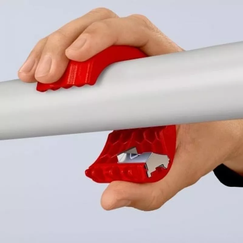 KNIPEX cortatubos manual para PVC y manguitos de sellado