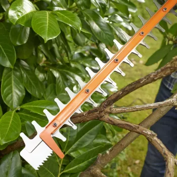 Cortasetos eléctrico Black & Decker BEHTS301-QS de doble cuchilla