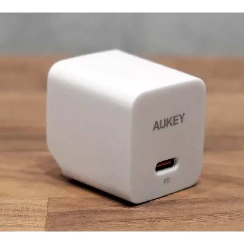Minicargador de red PA-Y20S blanco 1xUSB-C 20W PD Power Delivery