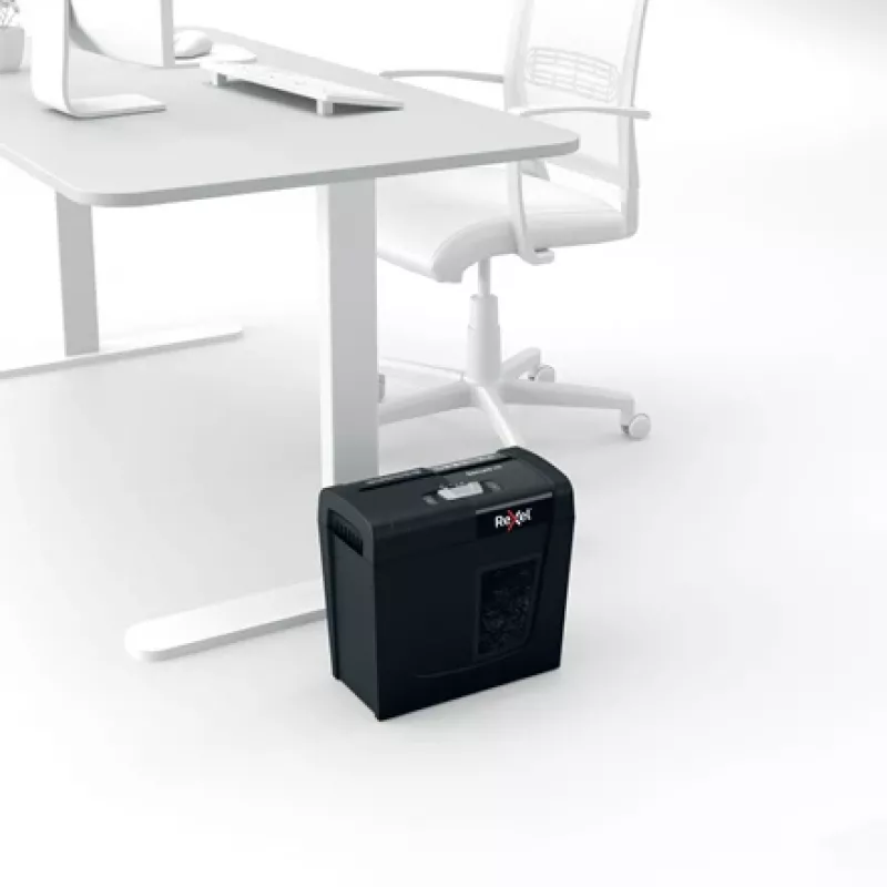 Rexel Secure X6 2020122EU destructora de papel de corte cruzado, P-4, 4x40 mm, 6 hojas, depósito de 10 l, 70 dB, negra