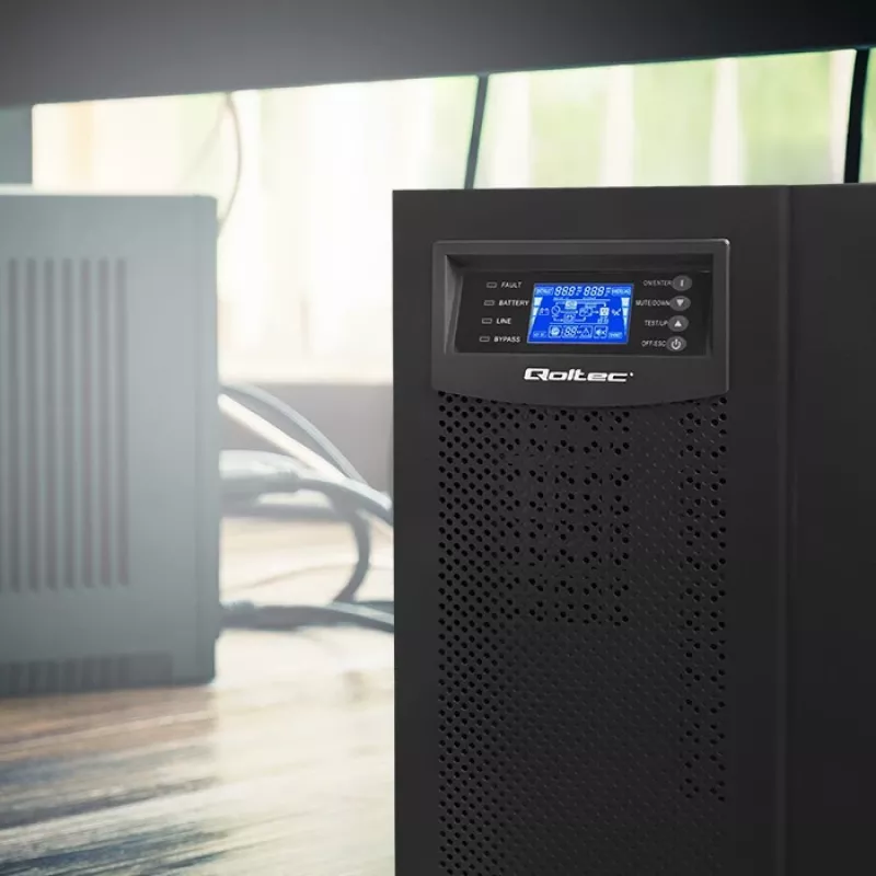 Qoltec 53982 SAI online de onda sinusoidal pura, 6 kVA / 4,8 kW, LCD, USB