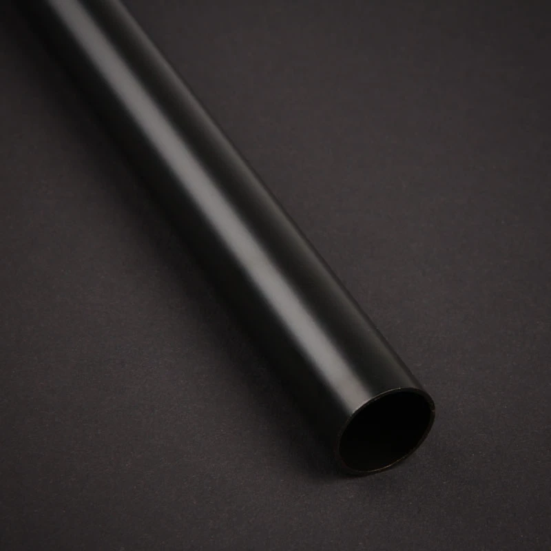 Tubo rígido 16 mm DE BitsPower None Chamfer Tubo de latón 500 mm – acabado carbono