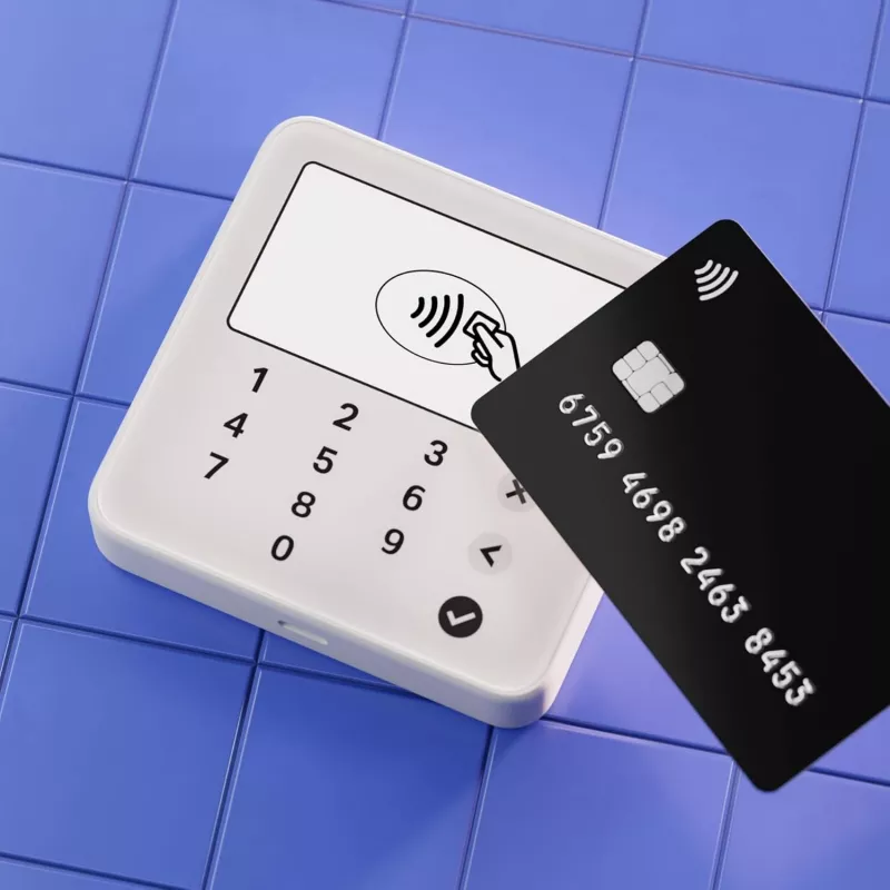 Lector de tarjetas SumUp RDR-SUL-010 — pagos sin contacto (NFC) y con chip (EMV)