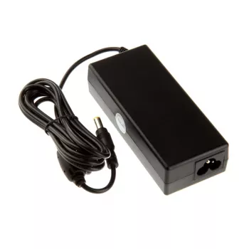 Adaptador de corriente Akasa 65W NUC y mini-ITX