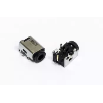 Conector hembra de alimentación, ASUS EEE