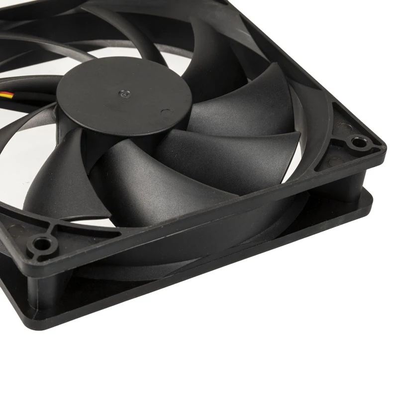 Ventilador Akasa negro 12cm AK-174BKT-B