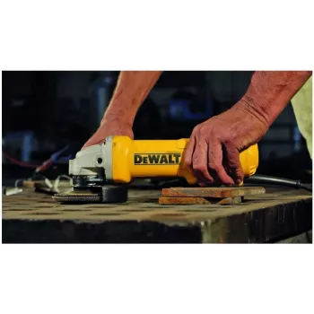Amoladora angular DeWalt DWE4233, 1400 W, disco de 115 mm, 2,45 kg, con cable