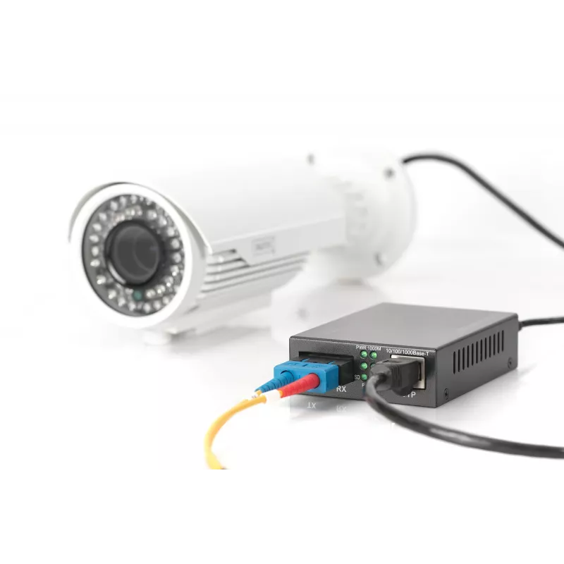 Digitus Convertidor de medios Gigabit PoE, RJ45 / SC, MM, PSE