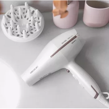 Secador de pelo Cecotec | IoniCare 5300 Maxi Aura | 2200 W | Número de ajustes de temperatura 3 | Función de iones | Boquilla difusora | Blanco