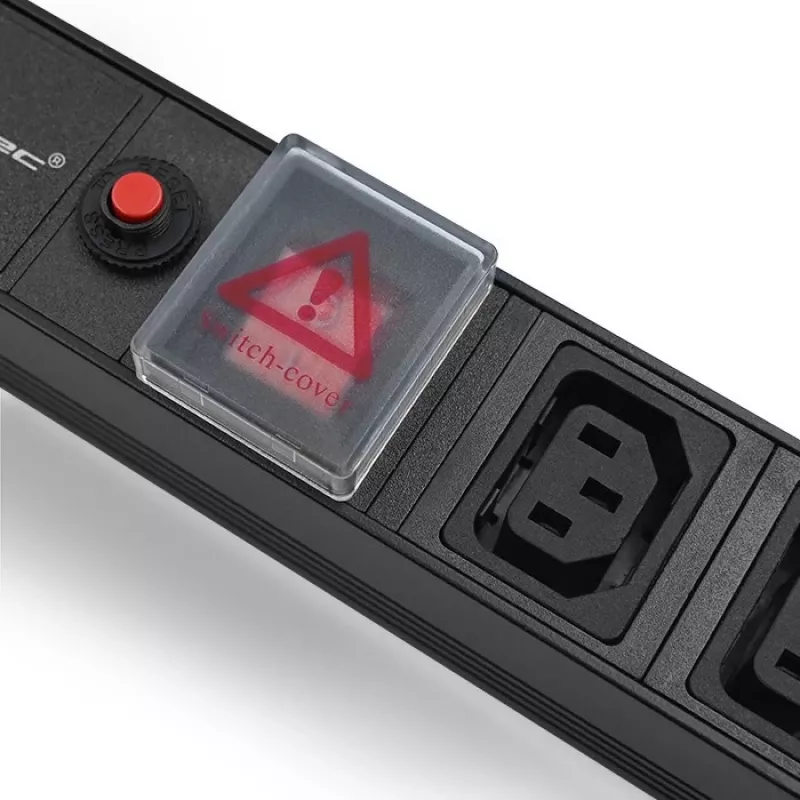 Qoltec 53998 regleta de enchufes para RACK 19 | 1U | 10A | PDU | 8xIEC C13 | 2m