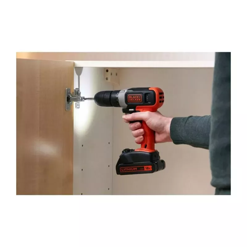 BLACK & DECKER | Taladro atornillador con batería | BCD001C2-QW | 18 V | 2x1,5 Ah | Litio