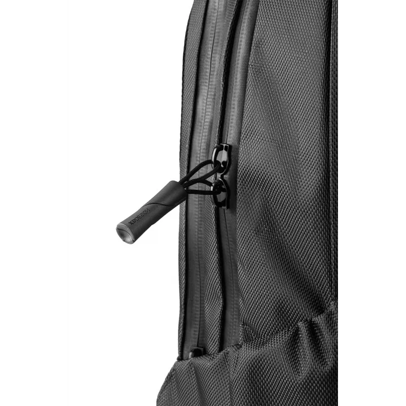 Mochila de viaje XD-Design Bobby Explore negra 200x520x330mm PET