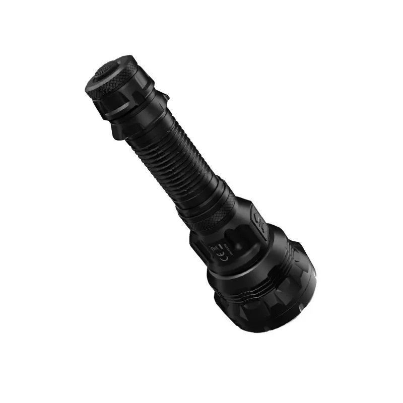 Linterna Nitecore P40 2000 lúmenes ultra largo alcance, modelo P40