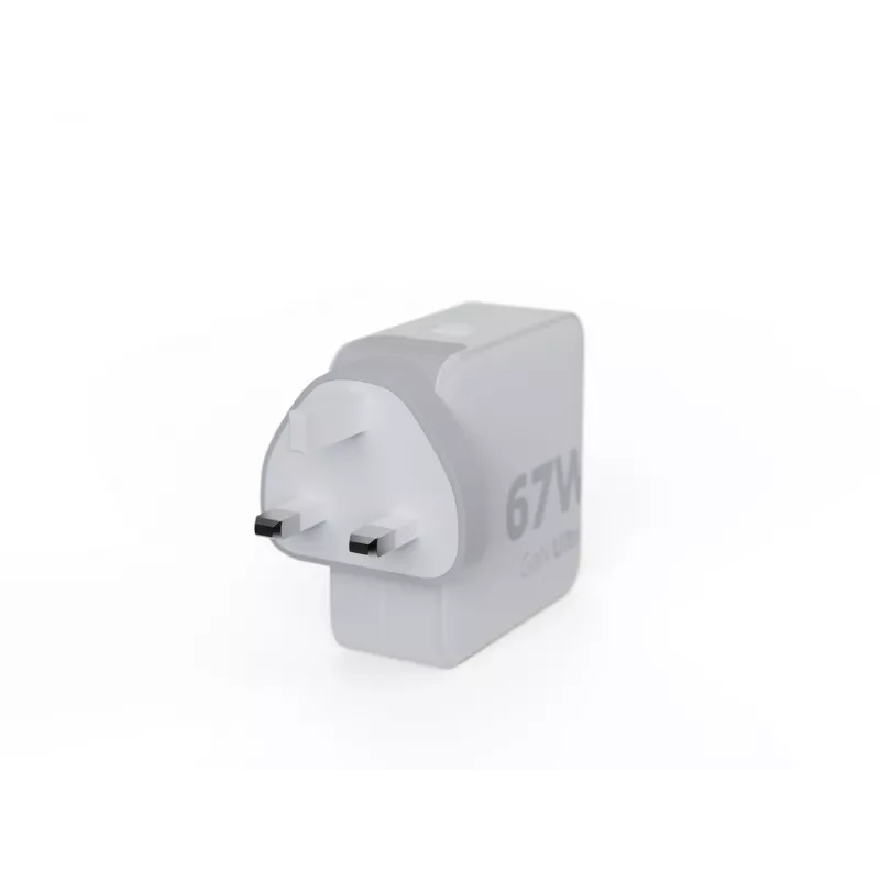 Cargador de viaje Xtorm 67W GaN-Ultra + cable USB-C PD