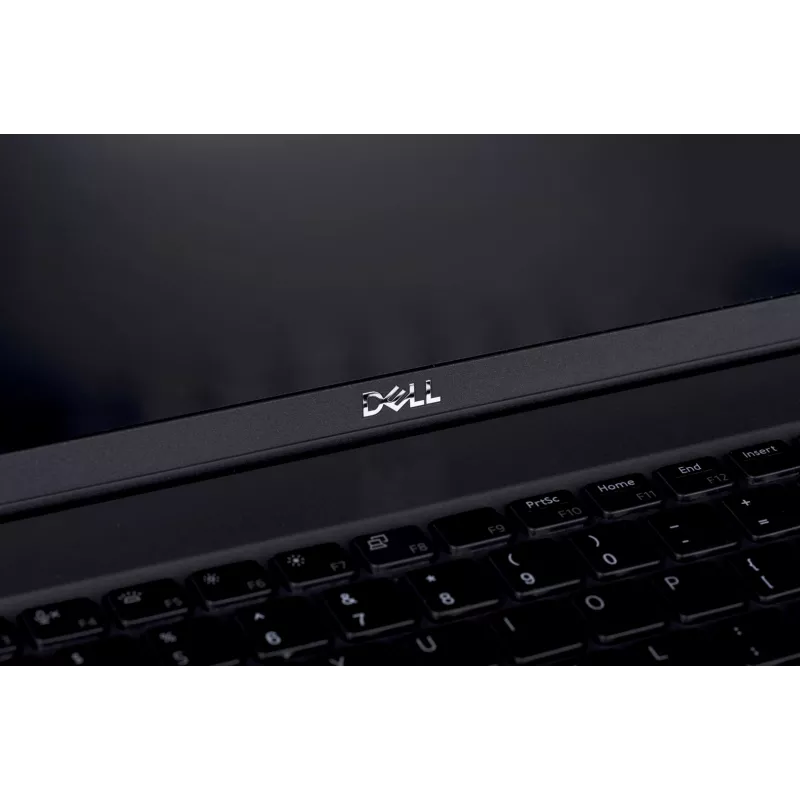 DELL LATITUDE 5520 i5-1145G7 16GB 256SSD 15,6 FHD (US QWERTY) Win11pro Usado