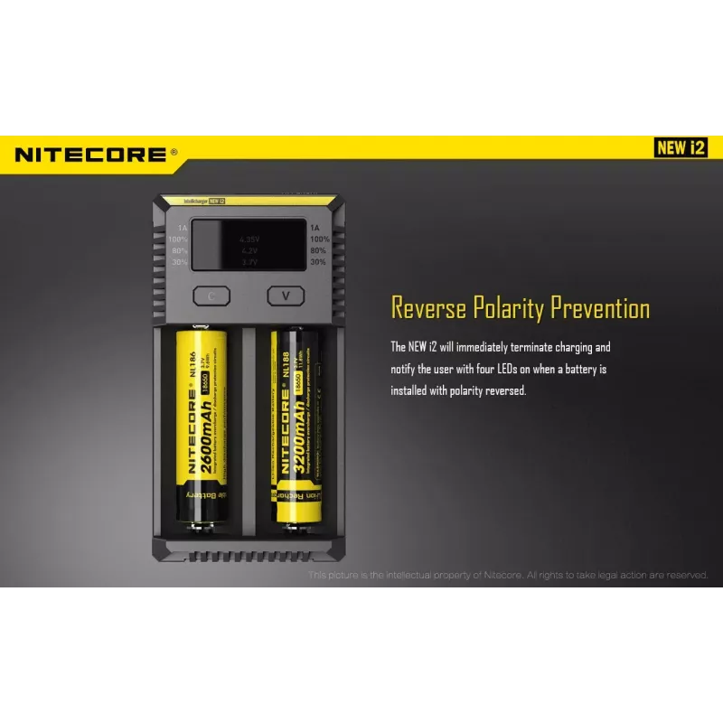 Cargador de baterías Nitecore NEW i2 — cargador de 2 canales para LiFePO4, Li-Ion, NiMH; entrada 100–240V; salida 9–12V; compatible con AAAA/C/D/AAA/AA; negro