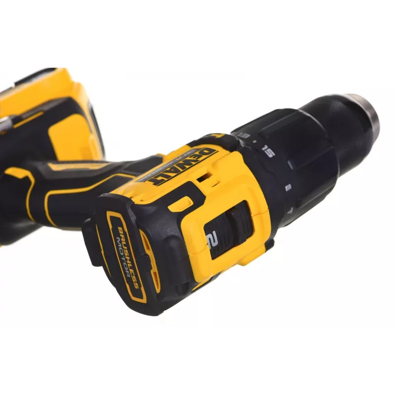 Atornillador de impacto Dewalt DCD709D2T con batería y cargador