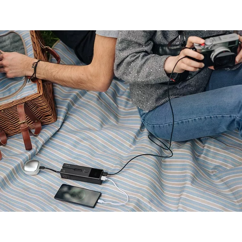 Batería externa portátil TRACER Quant 10000 mAh Li-Ion, PD y QC3.0, 3 conexiones (2×USB-C, 1×USB-A), 100W, negro
