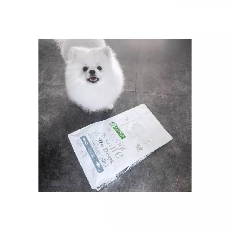 NATURE'S PROTECTION White Dogs GF White Fish Adult Small pienso seco para perros 4 kg