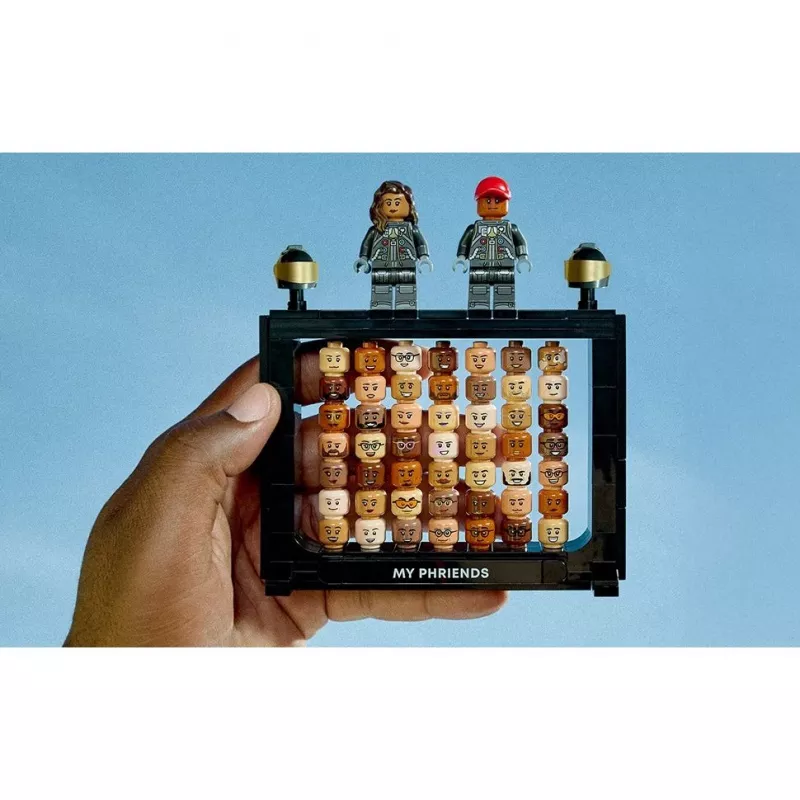 LEGO Icons 10391 Más allá de la Luna con Pharrell Williams