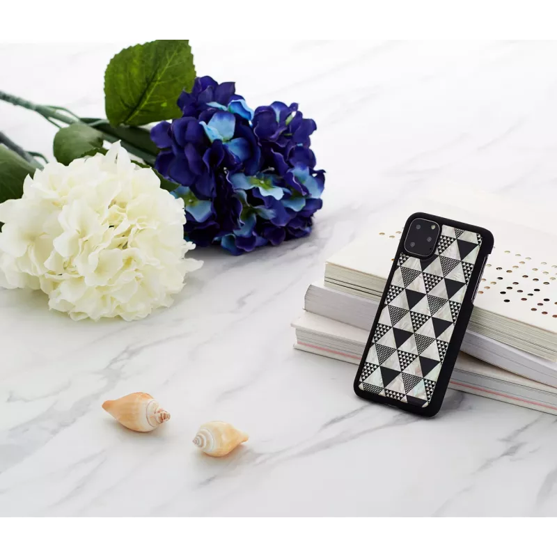 Funda para smartphone iKins para iPhone 11 Pro Max, diseño de pirámides negro, carcasa rígida protectora