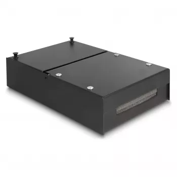 Caja distribuidora DeLOCK 66235 4 puertos metal negro