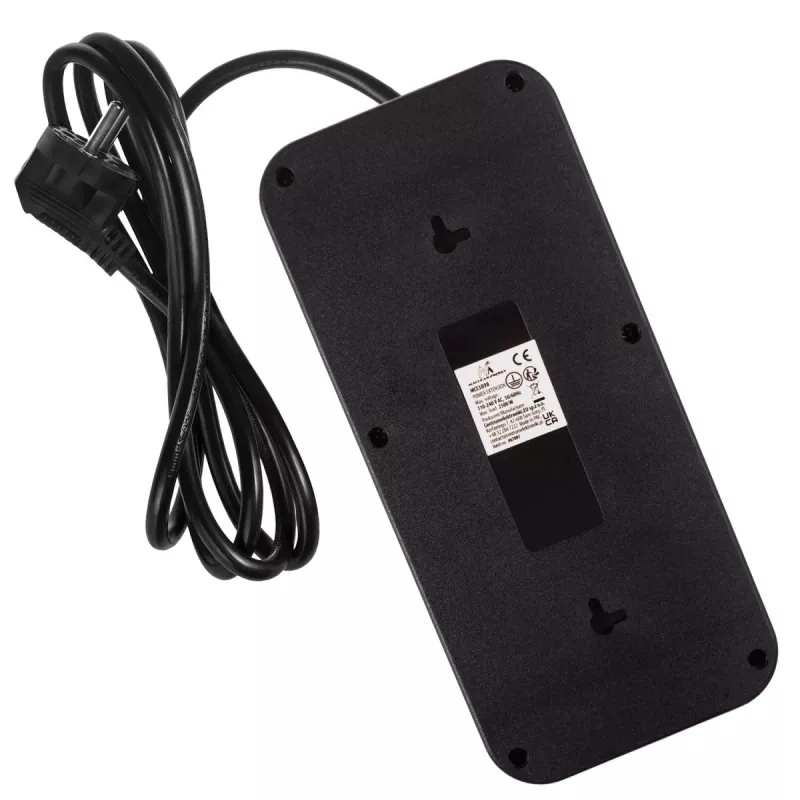Regleta de enchufes MACLEAN MCE389 B — 6 enchufes, 4×USB-A + 1×USB-C, 110–240V, 2,1A, 2500W, cable de 1,5 m, negra