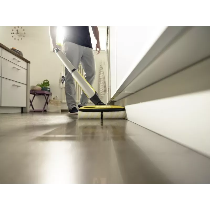 Kärcher FC 7 Cordless Escoba eléctrica Batería Seco y húmedo Sin bolsa Plata, Amarillo