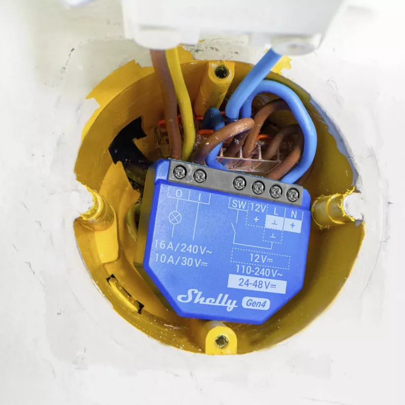 Shelly 1 Gen4 relé inteligente de 1 canal, 16 A, Wi-Fi 2,4 GHz, Bluetooth 5.0, Zigbee, Matter, 110–240 V AC, empotrable, de plástico, 42×16×37 mm, azul
