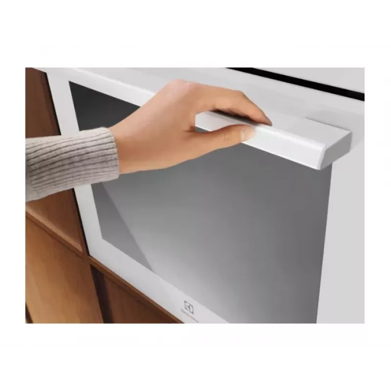 Horno eléctrico de empotrar Electrolux LOE8F38V — 72 L, limpieza por catalizador, pantalla TFT, 220–240 V