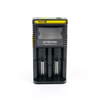 Cargador de baterías Nitecore D2 — cargador de 2 compartimentos para pilas AA/AAA/AAAA/C, tensión de entrada 100–240V, tensión de salida 4,2V, negro