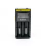 Cargador de baterías Nitecore D2 — cargador de 2 compartimentos para pilas AA/AAA/AAAA/C, tensión de entrada 100–240V, tensión de salida 4,2V, negro