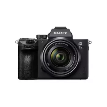 Sony α 7 III + 28–70 mm MILC 24,2 MP CMOS 6000 x 4000 píxeles negro