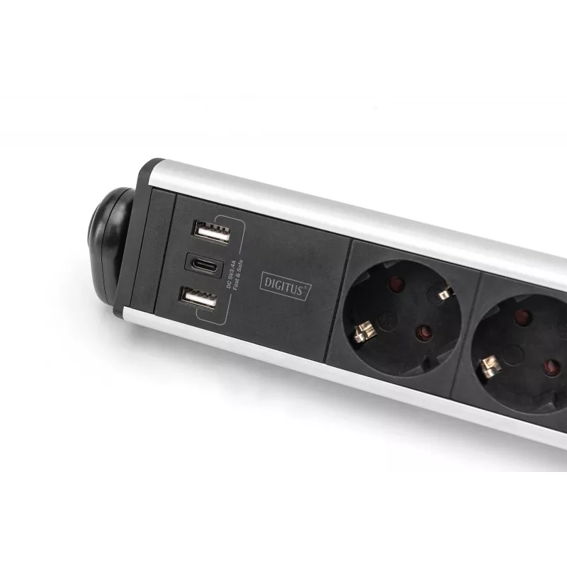 Digitus Regleta de enchufes de oficina de 6 tomas con 3 puertos USB cable de 1,5 m