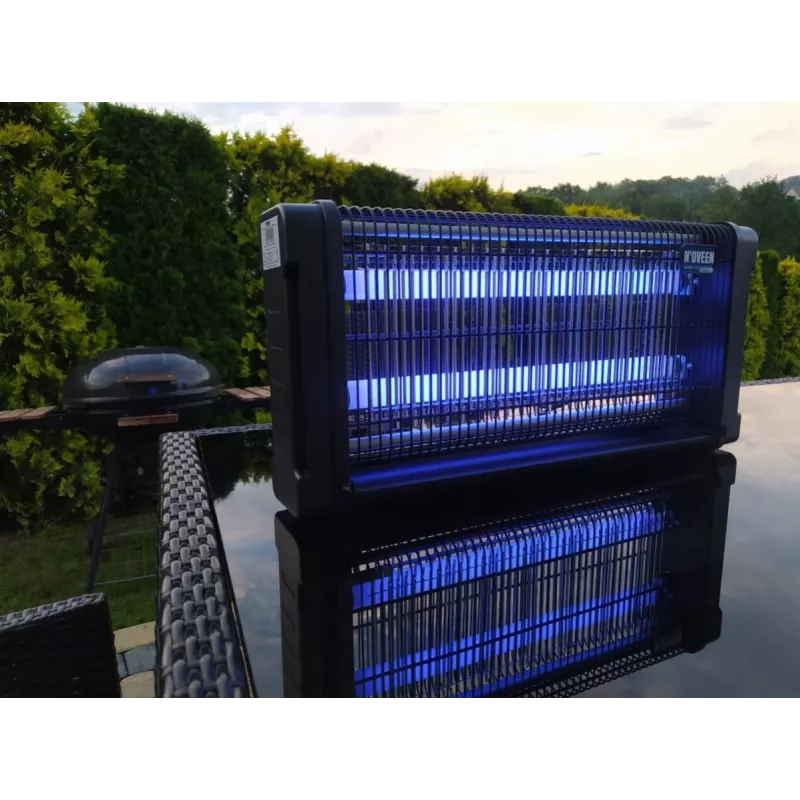 Lámpara insecticida NOVEEN IKN30 negra – luz UV, energéticamente eficiente, control de plagas en interiores