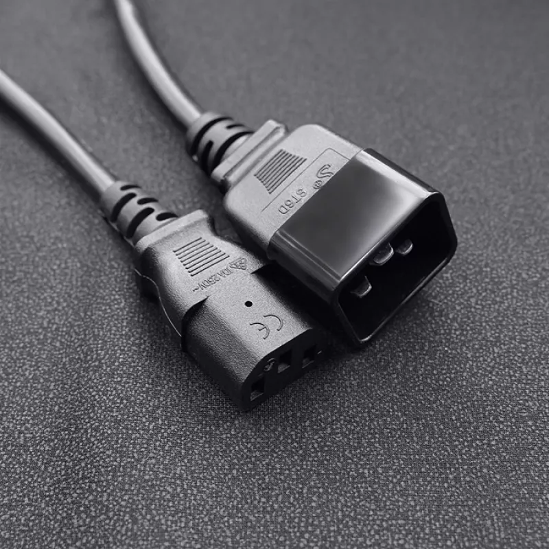 Cable de alimentación Qoltec 53991 negro 1,2 m C20 C13 hembra
