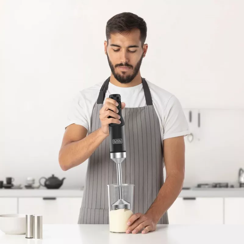 Batidora de mano Black+Decker BXHB1501E