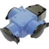Base de enchufes de goma de 3 vías AS Schwabe azul con tapa abatible IP44 y anilla de suspensión (modelo 60057)