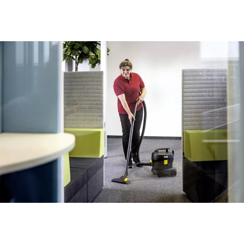Aspirador | KARCHER | Potencia de entrada 850 W | Capacidad de polvo 11 L | Aspirador de tambor | Tipo de limpieza en seco | Recipiente de polvo bolsa | Color negro | 1.527-222.0