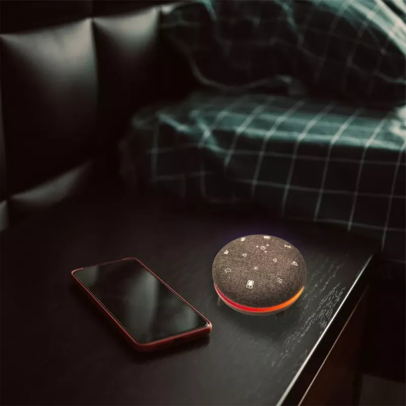 Altavoz portátil MANTA SPK03-GR Szumi-GO — verde, Bluetooth, sonidos para dormir bebés, temporizador, retroiluminación RGB, 12,5×7,5×12,5 cm