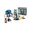 LEGO Marvel Laboratorio Armería de Iron Man 76315 set de juego – 384 piezas, 5 minifiguras, zona de exposición