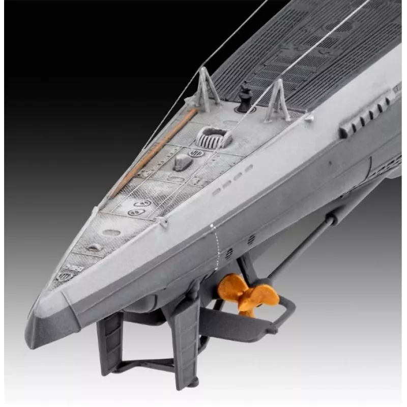 Maqueta de plástico German Submarine T.IX C/40 1/144