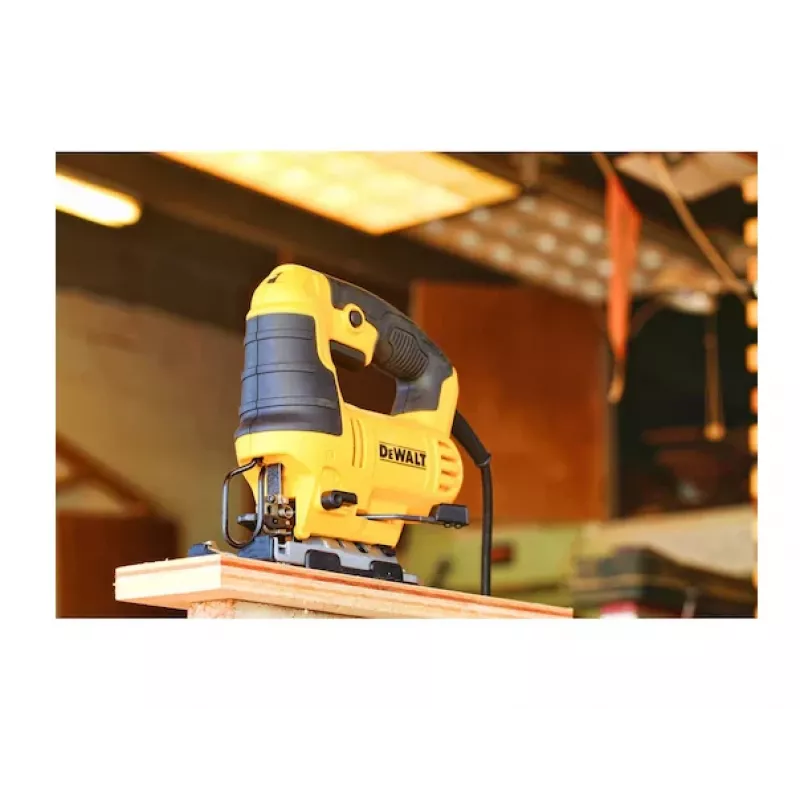 Sierra de calar eléctrica 650W DEWALT DWE349