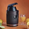 Exprimidor manual JATA JEEX1712 120 W negro