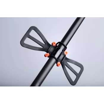 Soporte de teléfono ajustable Deeper ITGAM0003 — soporte de teléfono para caña de pescar, silicona, para móviles de 3,5–5 pulgadas, 280 mm, negro